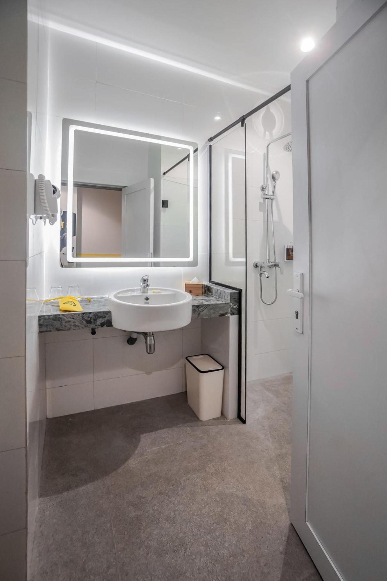 Yello Hotel Harbour Bay Nagoya Ngoại thất bức ảnh
